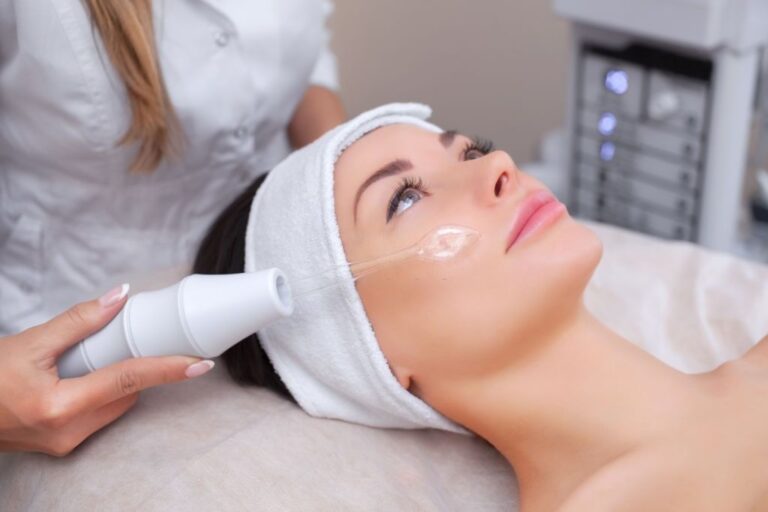 Does Hydrafacial Treats the Damaged Skin?
